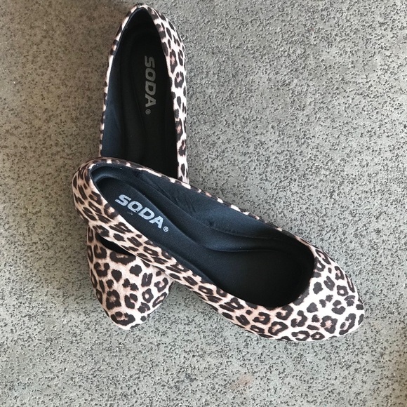 Last 1 Soda Leopard Almond Ballerina FLATS Size 10 - Picture 4 of 6